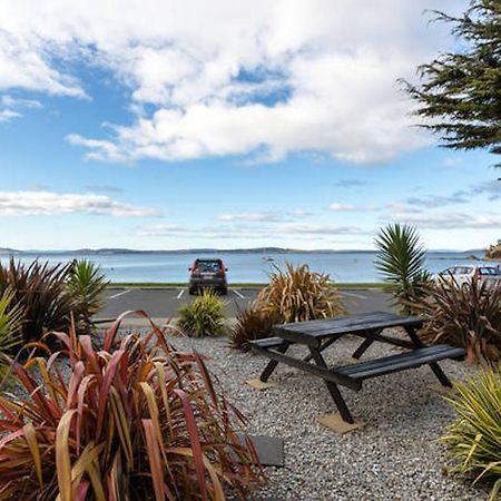Beachfront Apartment Blackmans Bay Kingston Beach Bagian luar foto