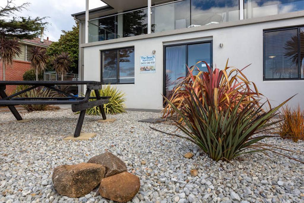 Beachfront Apartment Blackmans Bay Kingston Beach Bagian luar foto